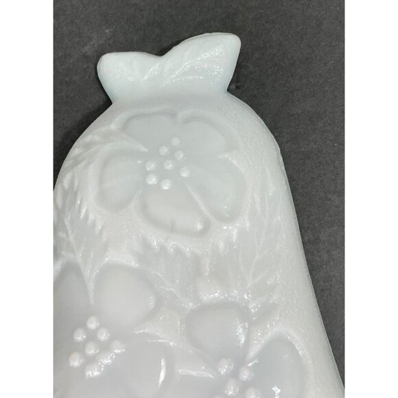 Vintage 1950s Hazel Atlas Pear Shaped Milk Glass Candy Dish - Picture 5 of 6